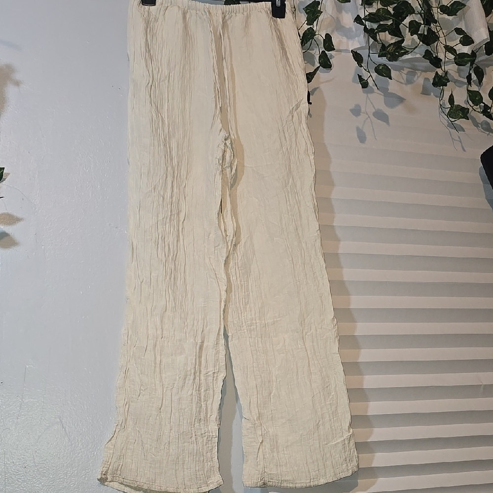 H&M Cream Flowy Pants